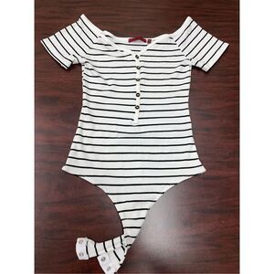 Red by BKE Black and White Stripe Faux Henley Bodysuit- Size X-Small